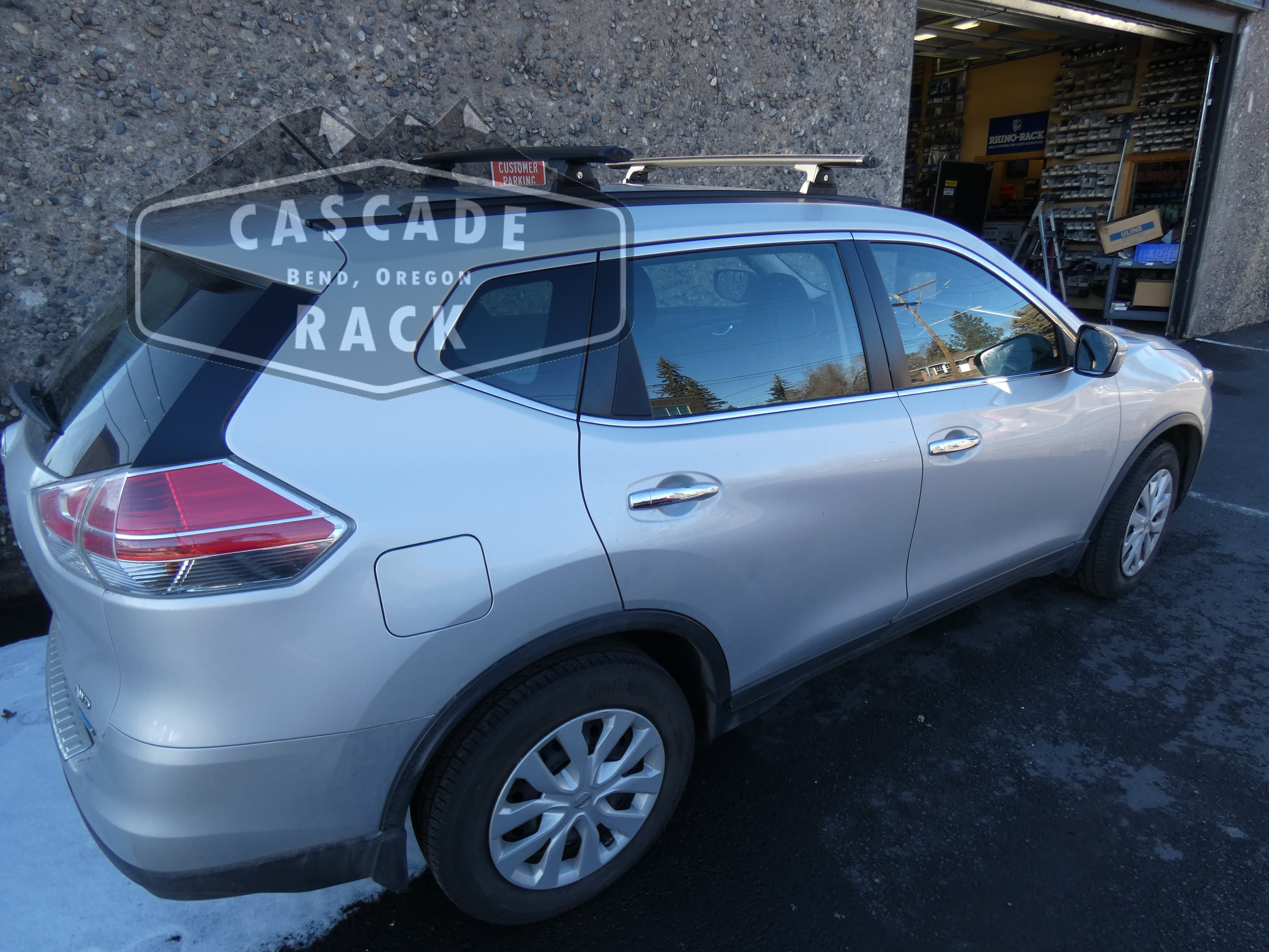 2014 Nissan Rogue - Custom Base Rack System - Rhino Rack / Thule