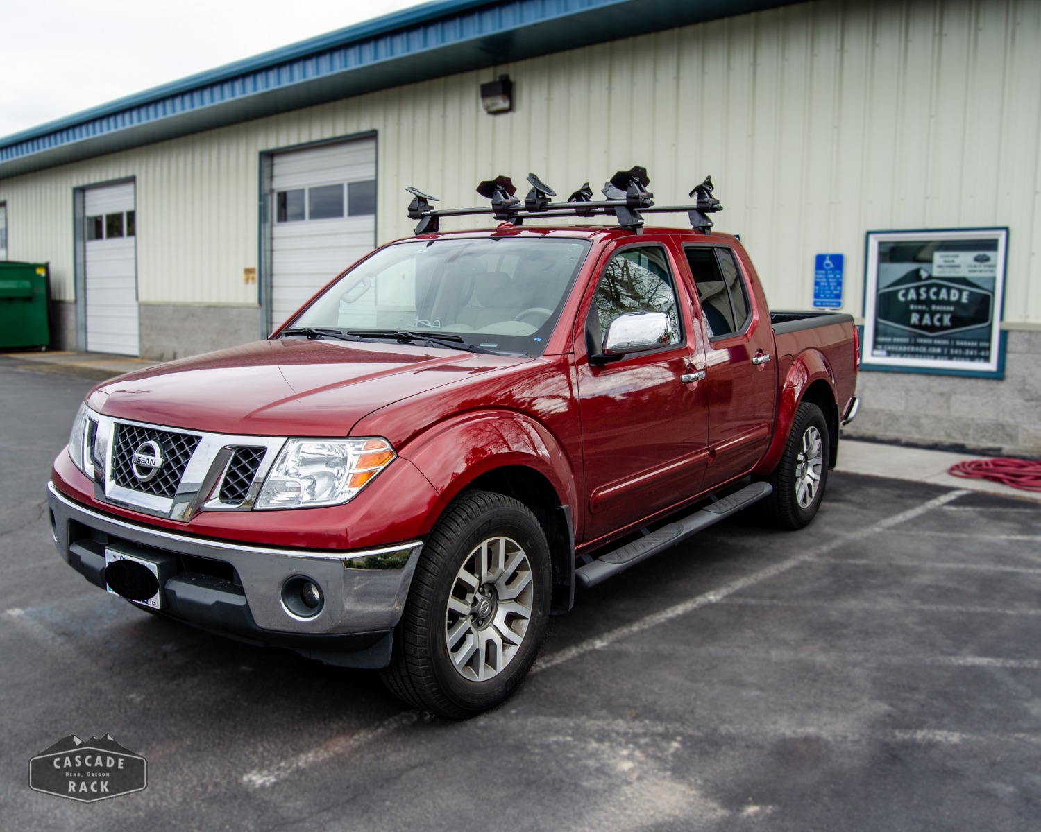 2015 Nissan Frontier - Crossbars and Kayak Rack - Yakima