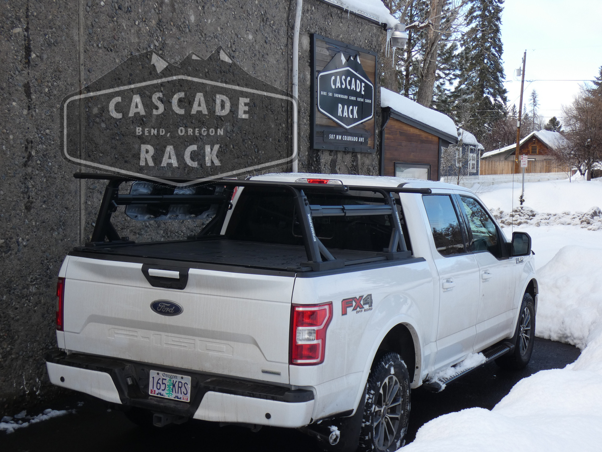 2018 Ford F150 - Truck Bed Cover and Truck Bed Rack - Retrax / Yakima
